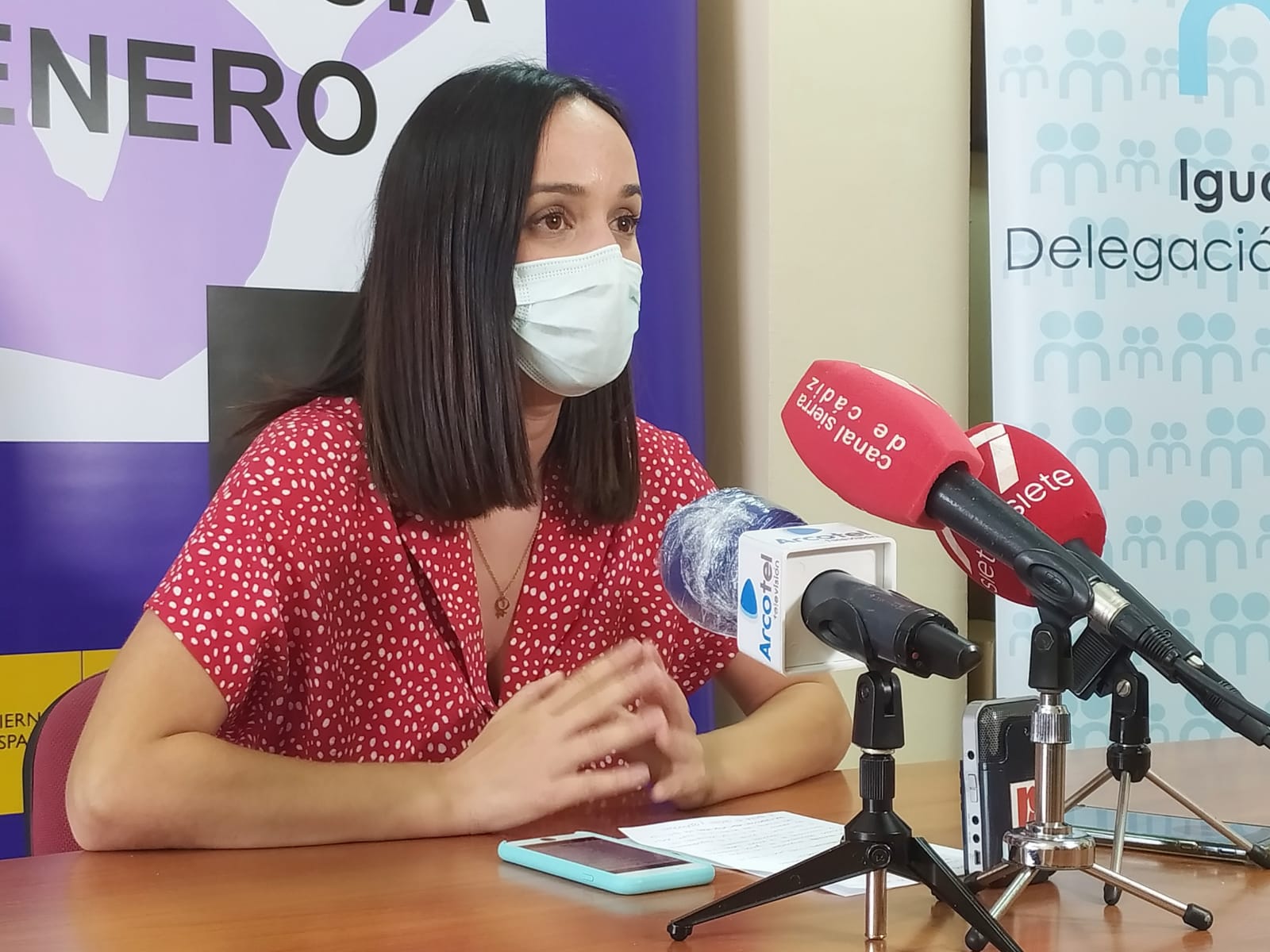 Igualdad pone en marcha la ‘Escuela Feminista’ con cursos de formación gratuita