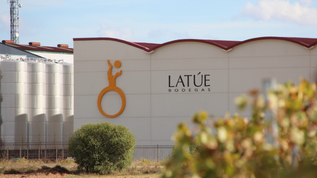 Bodegas Latúe aprueba un ambicioso plan de inversión de más de 2,3 millones/€