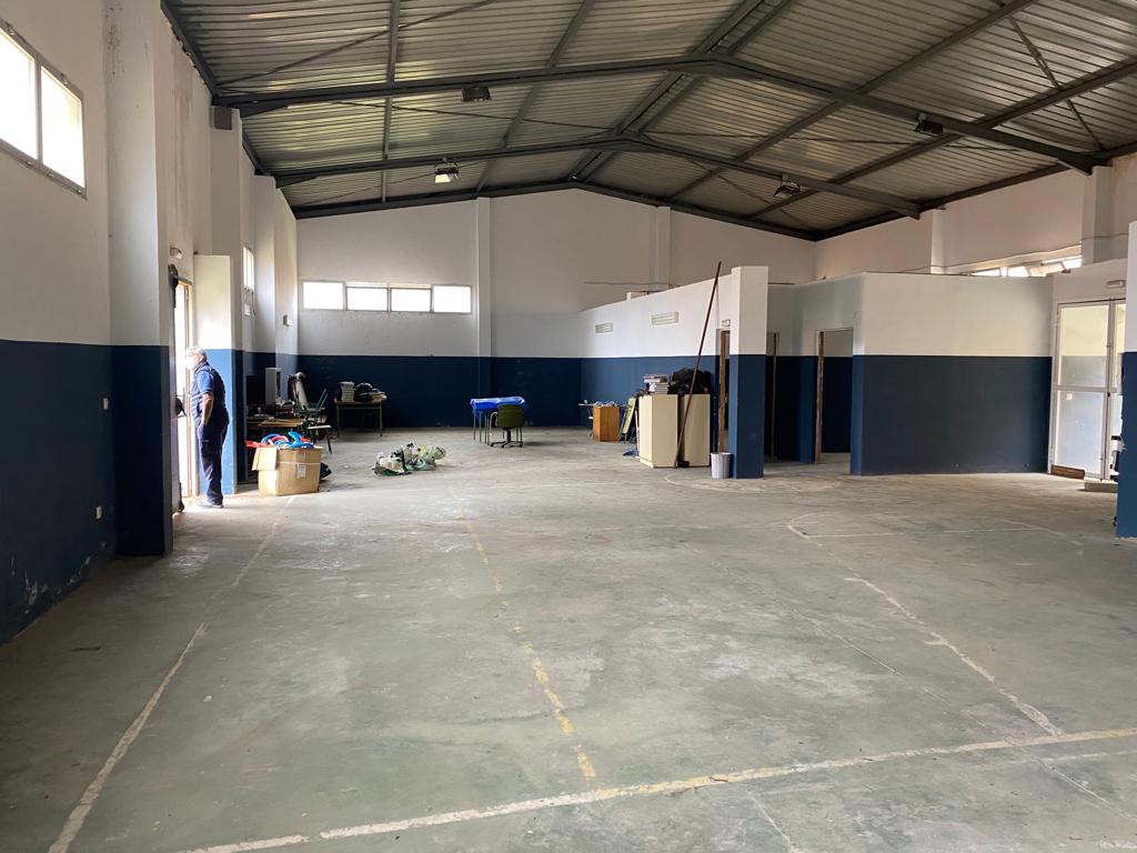 Deportes acondiciona el gimnasio del antiguo colegio Padre Manjón para la celebración de actividades deportivas
