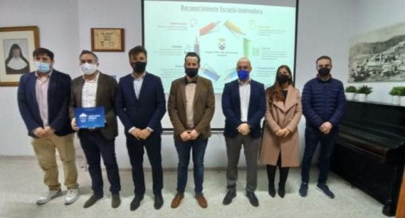 El Colegio Nuestra Señora del Carmen de Orihuela, reconocido como Escuela Digital Referente por Aulaplaneta