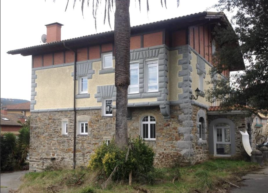 "Pon tu precio": Hipoges comercializa así algunos de sus activos inmobiliarios como este palacete vasco