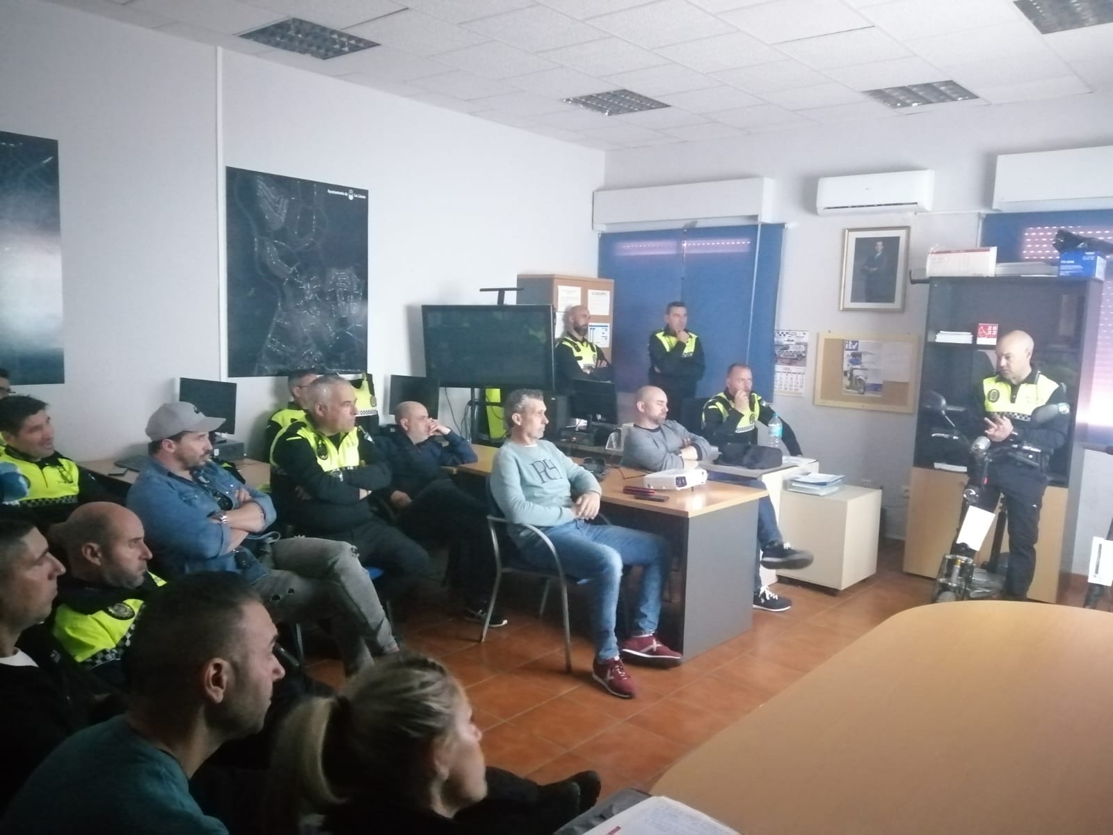 La Jefatura de la Policía Local desarrollará una campaña de control de patinetes para evitar su circulación por zonas peatonales