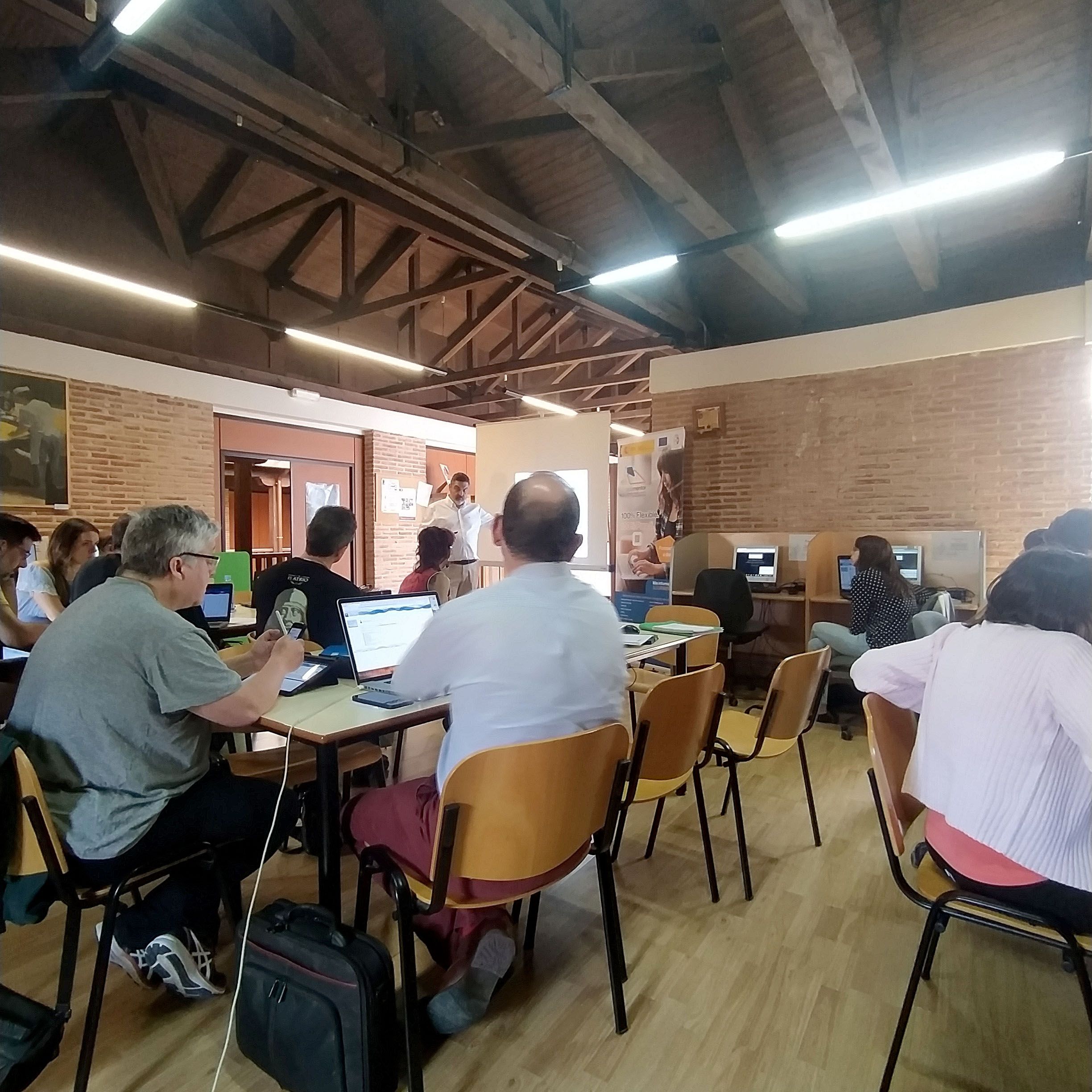 Empresarios seguntinos inician su formación para convertirse en establecimientos distinguidos SICTED