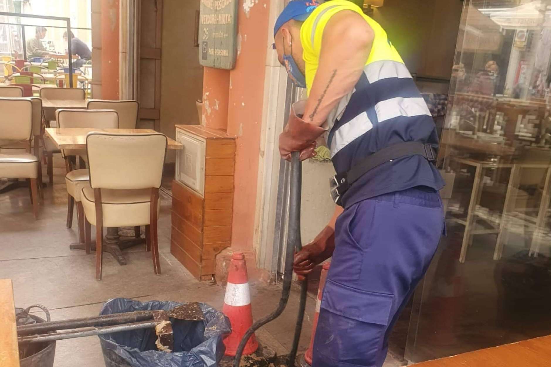 Rey Tuberías y su servicio de desatoro y limpieza de saneamiento de tuberías
