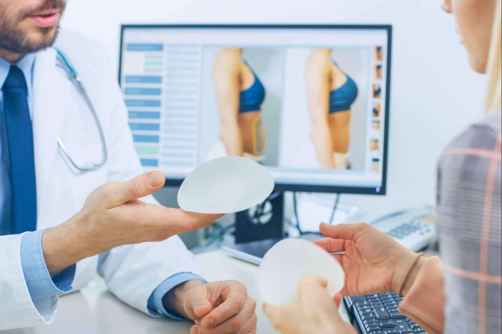 A2Clinic, la clínica de los cirujanos Dr. Albert Samper y el Dr. Antoni Roldán que se consolida como una gran referente en la Ciudad Condal