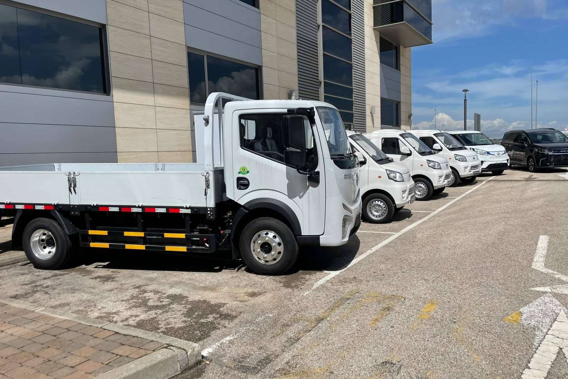 Introducirse al negocio de la movilidad eléctrica, con New Energy Mobility