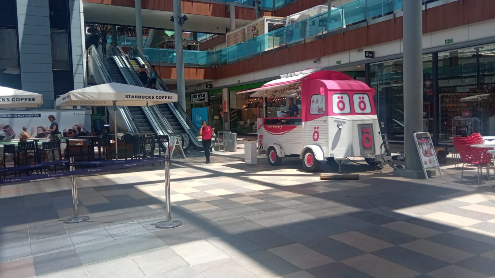 smöoy Road llega al Centro Comercial Habaneras en Torrevieja, Alicante