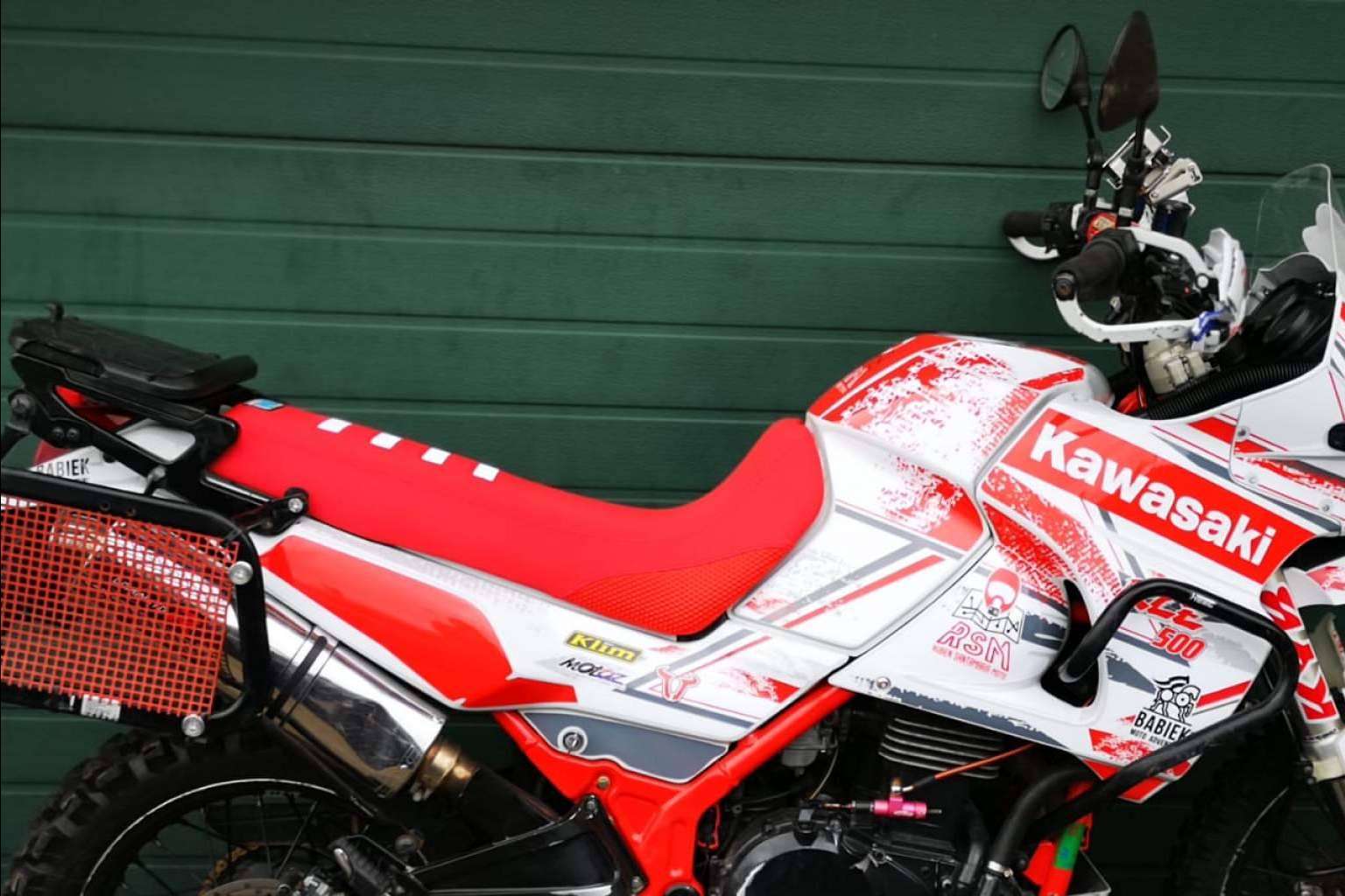 JM-FUNDAS dispone de asientos de moto confort