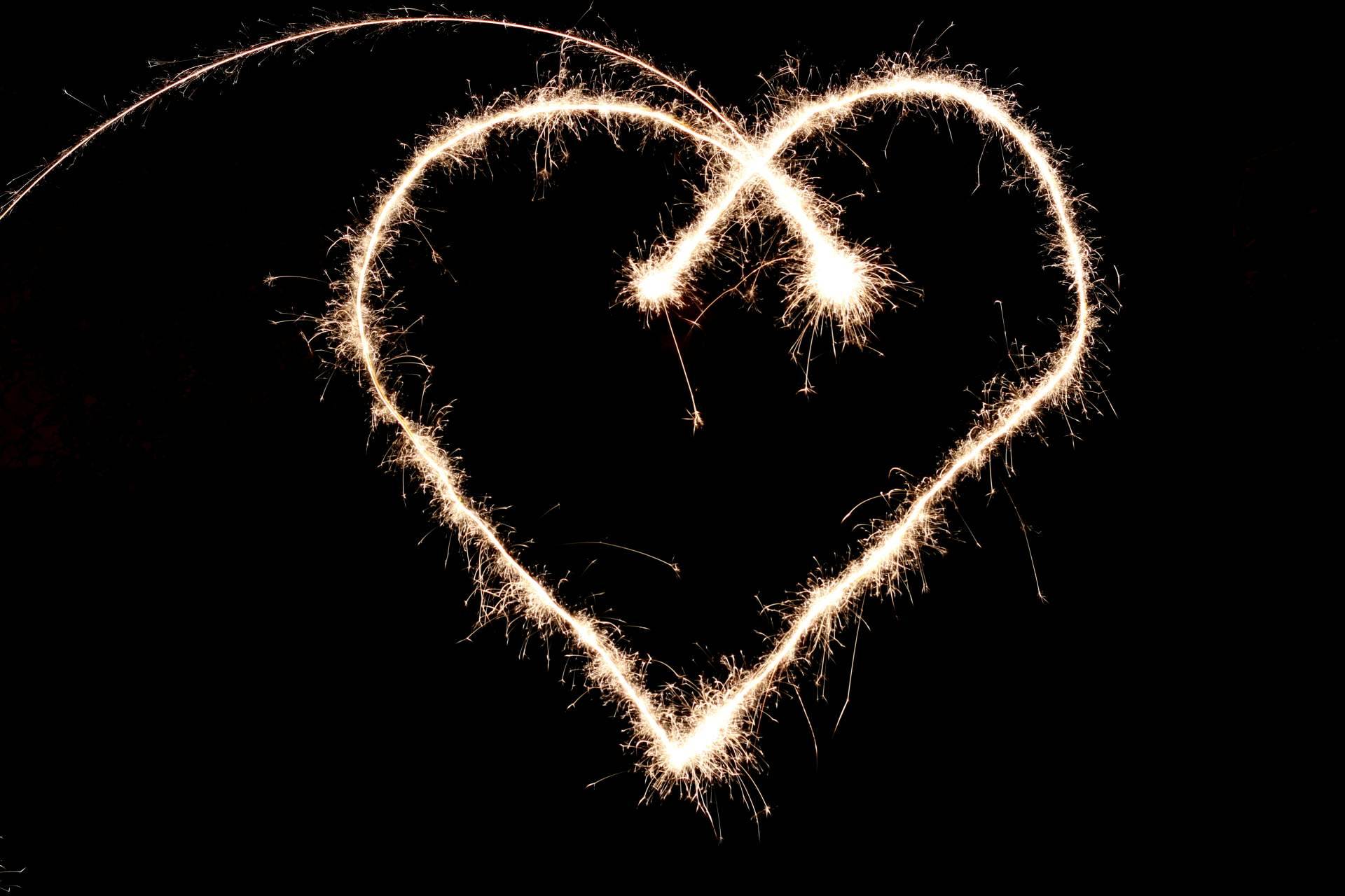 Petardos AM y sus ofertas en una amplia gama de fuegos artificiales y petardos