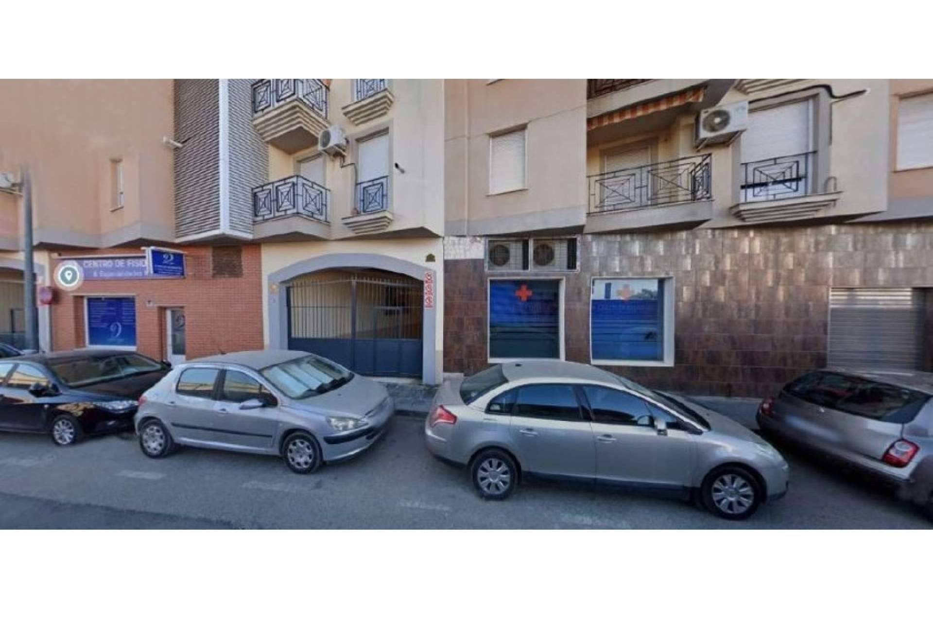 La publicación de seis subastas de locales y terrenos en el municipio jienense de Linares, por Eactivos.com