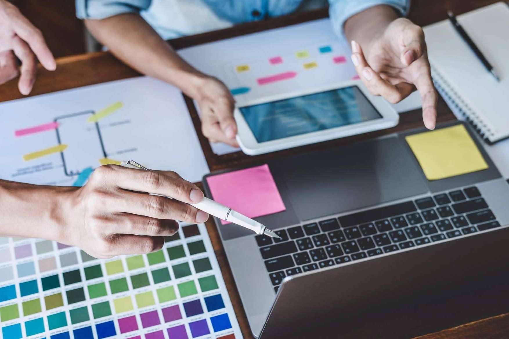 Estudiar diseño gráfico tiene una gran cantidad de salidas laborales, por Gesenco Formación