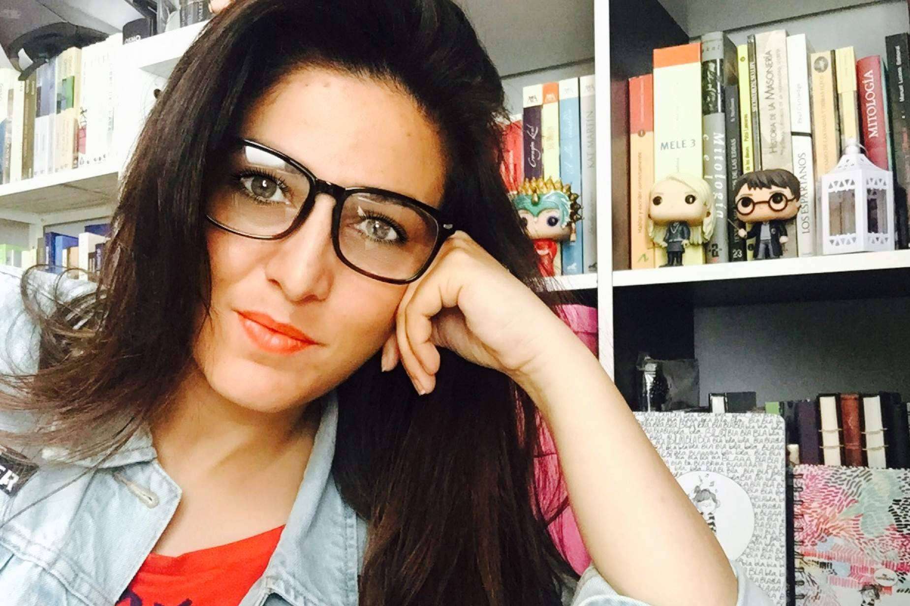 Entrevista a Lena Valenti; pura genialidad, poderío y evolución para la literatura romántica adulta