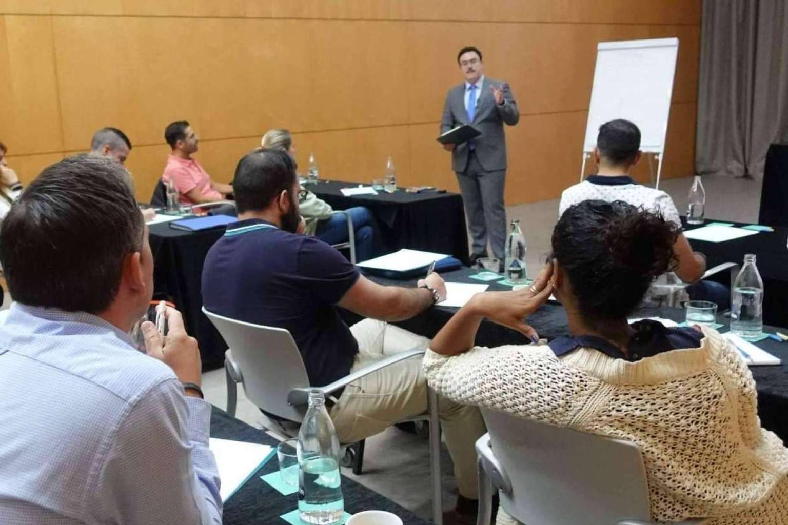 El arte de comunicar, uno de los puntos principales en el desarrollo profesional