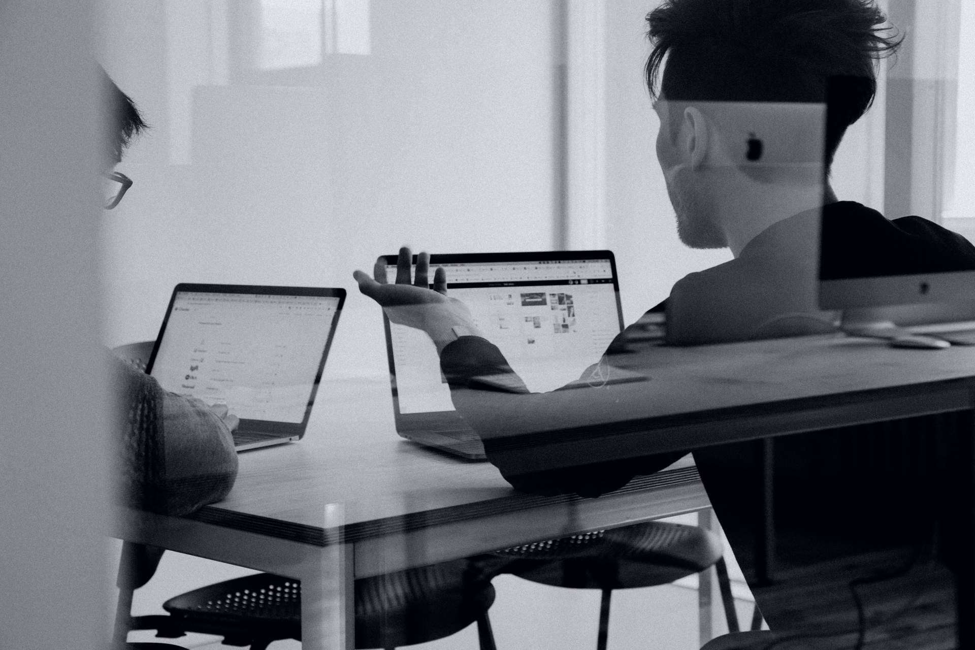 Agencia de traducción en Madrid para empresas de cualquier sector, blarlo