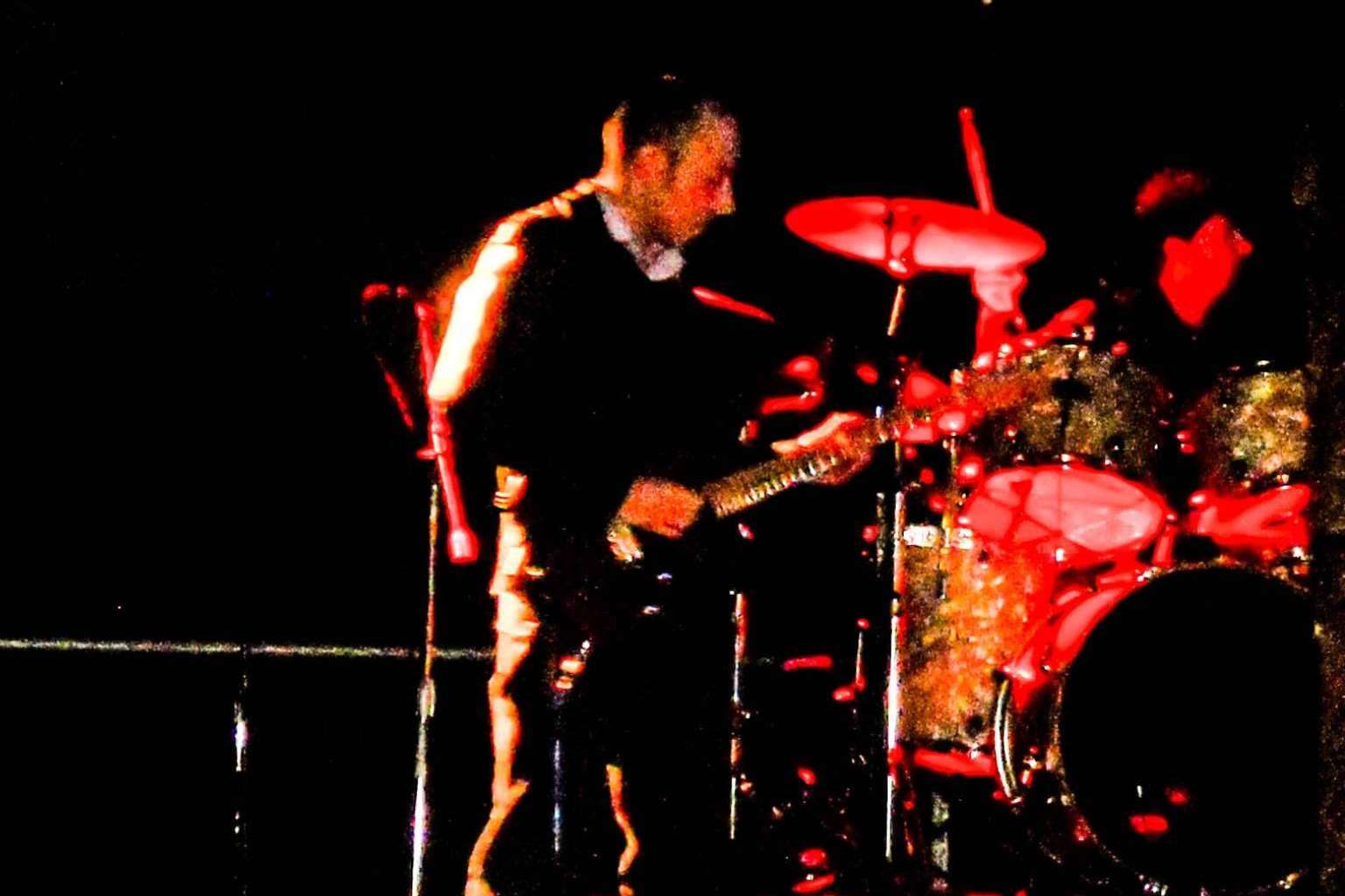 El compositor Eddie Lover vuelve a los escenarios