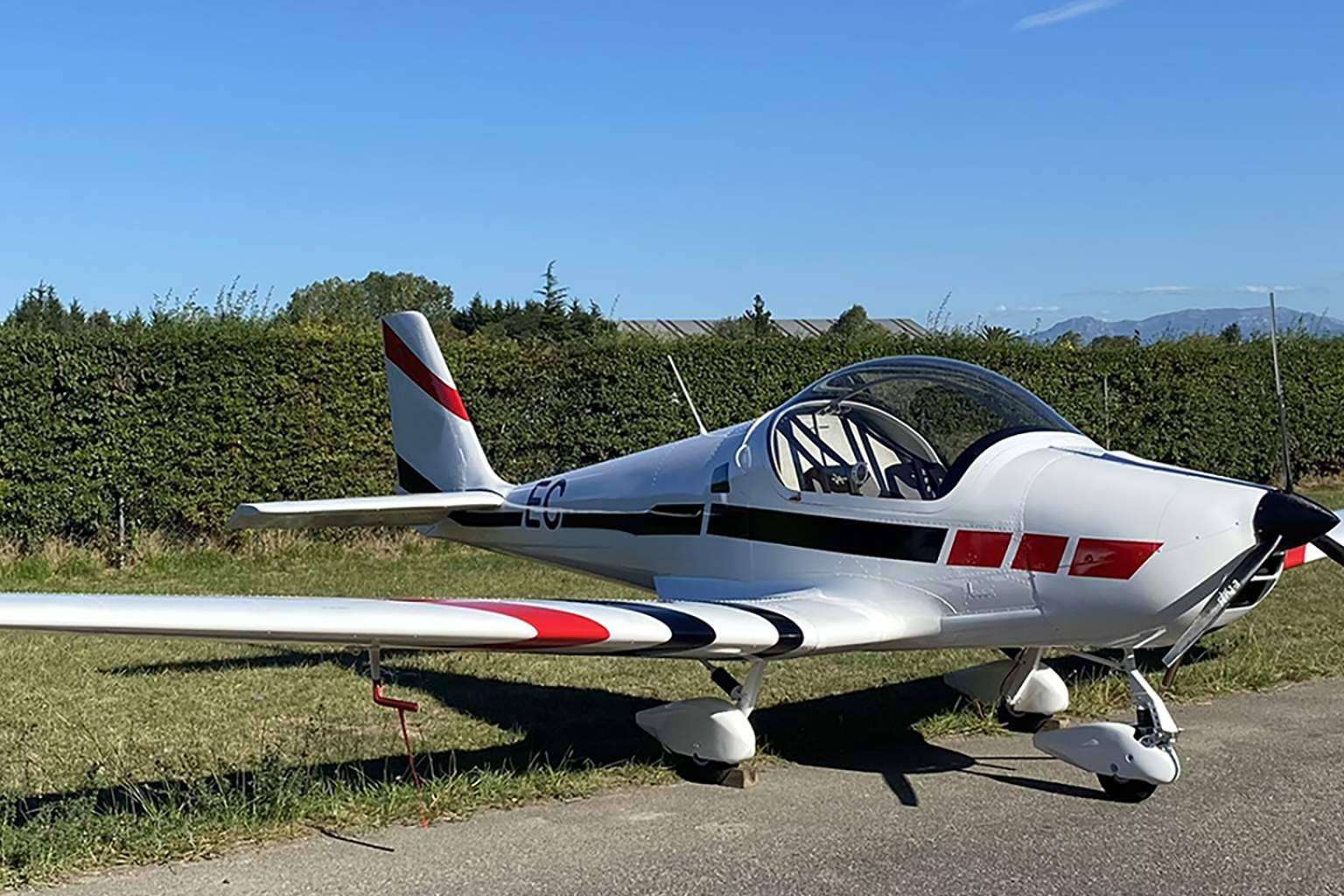 Volar en ultraligero, una forma de descubrir las bellezas de Asturias