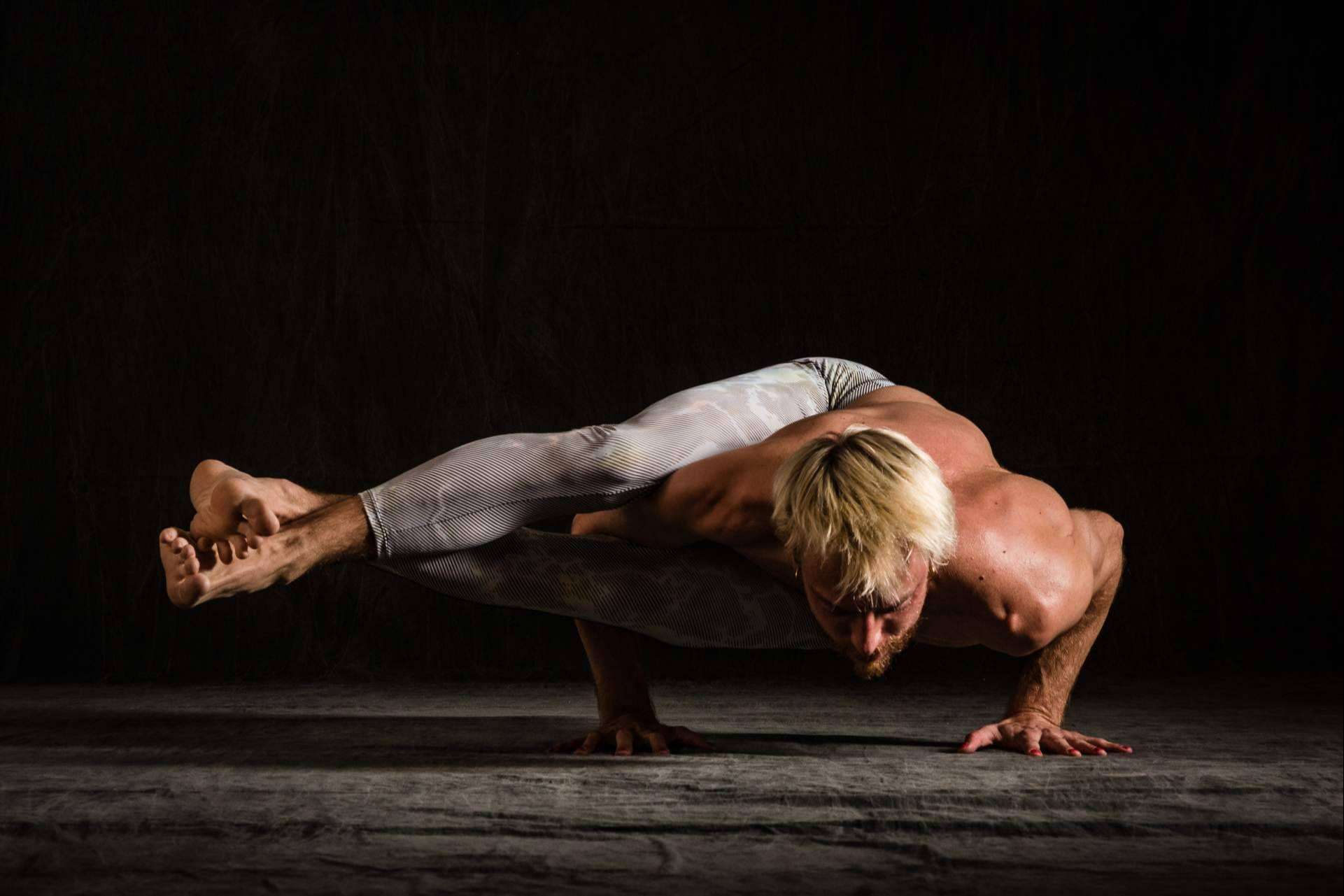 De asana a namasté, numen yoga explica el vocabulario de yoga básico