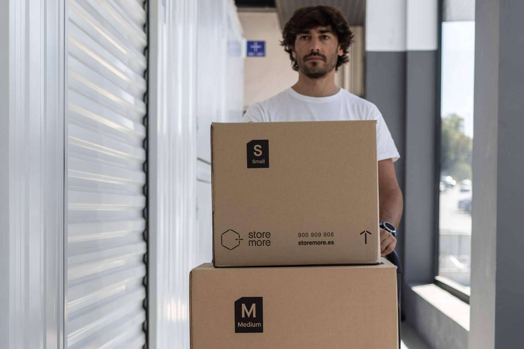 Todas las facilidades de adquirir un trastero para particulares, con Storemore