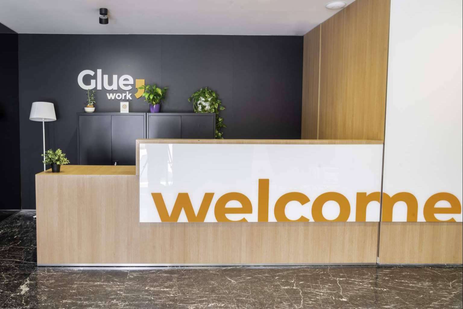 GlueWork pone a disposición su catálogo de espacios de trabajo flexibles