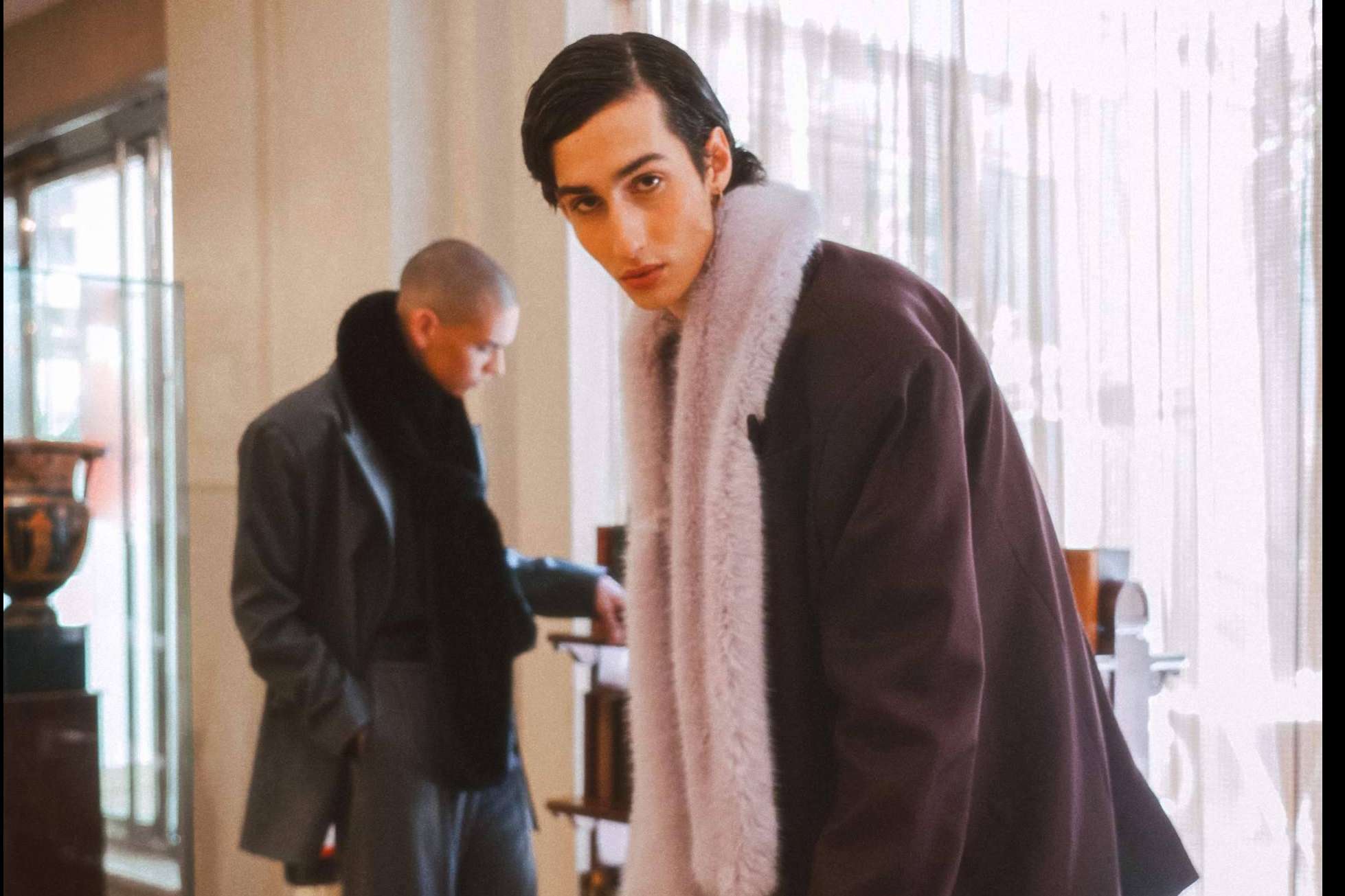 La moda yuppie llega a España de la mano de Tukaos; lujo, éxito, ostentación y soberbia