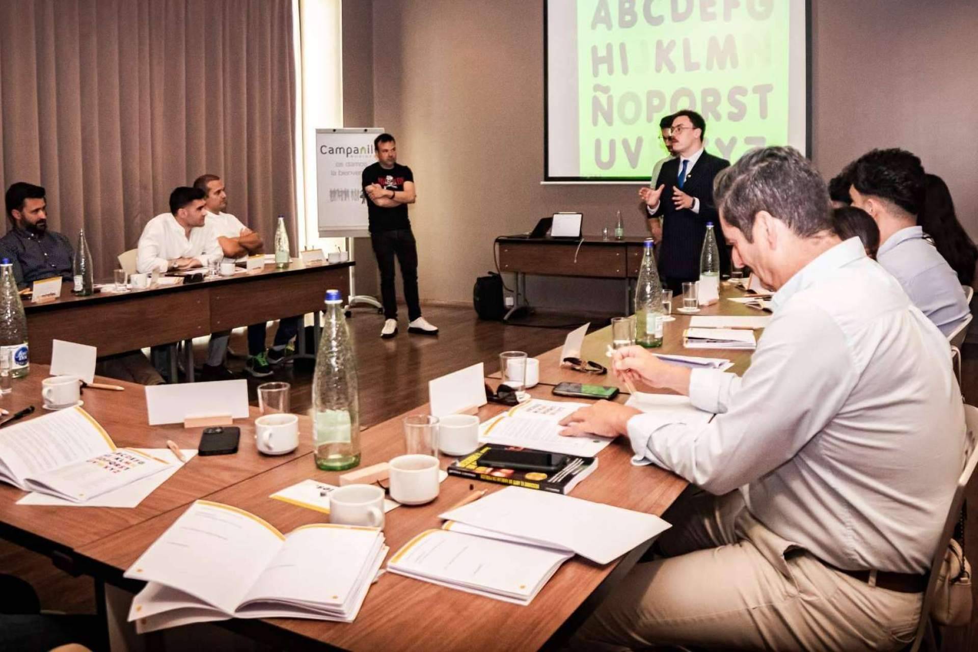 Fernando Miralles enseña cómo comunicar