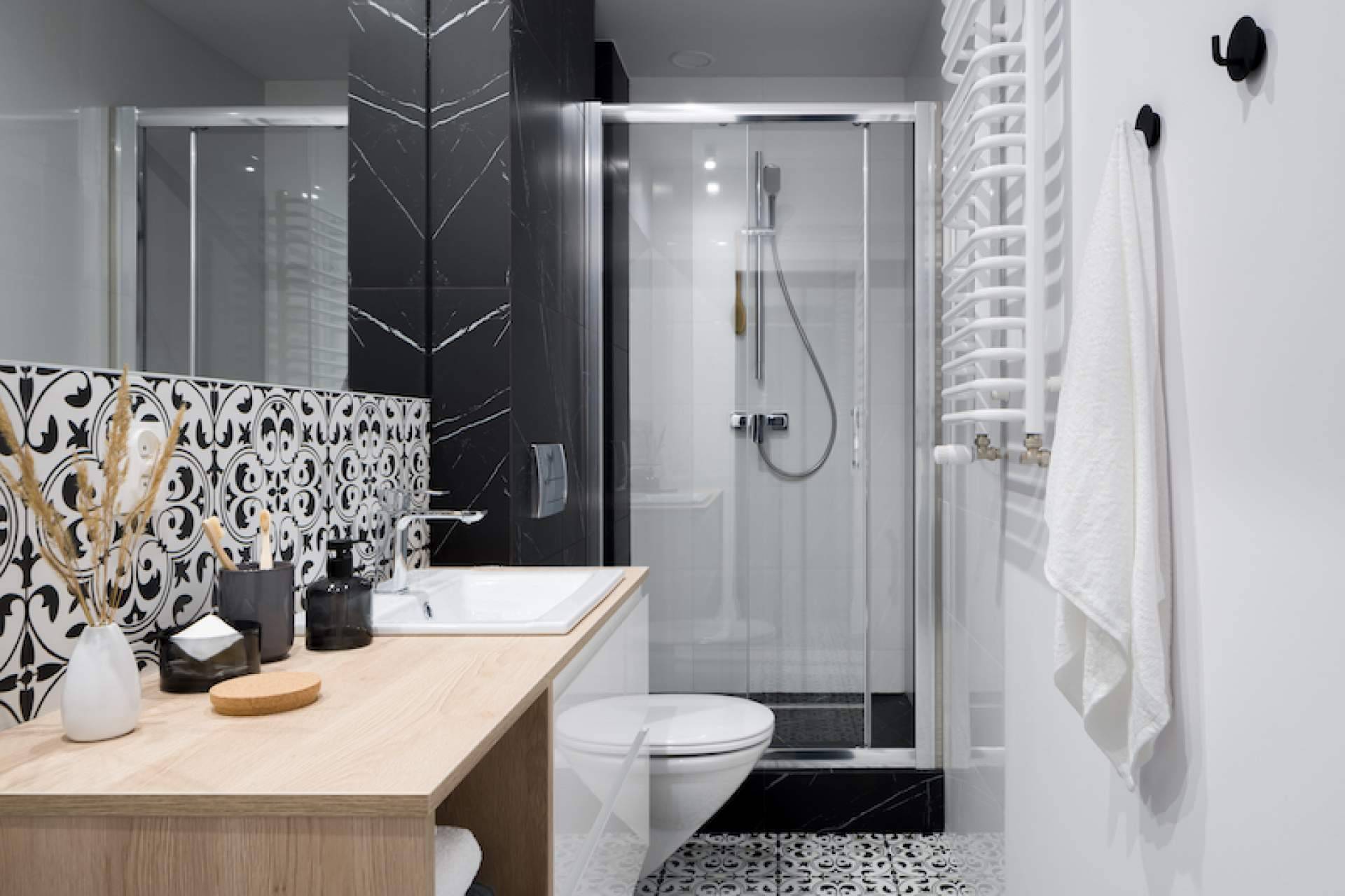 Opciones excelentes de azulejos para baño y cocina para el hogar