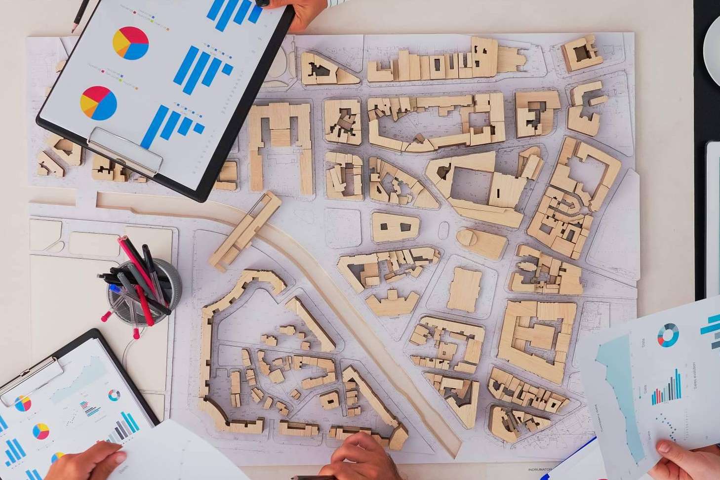 Las personas que quieren ser project manager en el sector de la construcción pueden descubrir el máster online de Editeca
