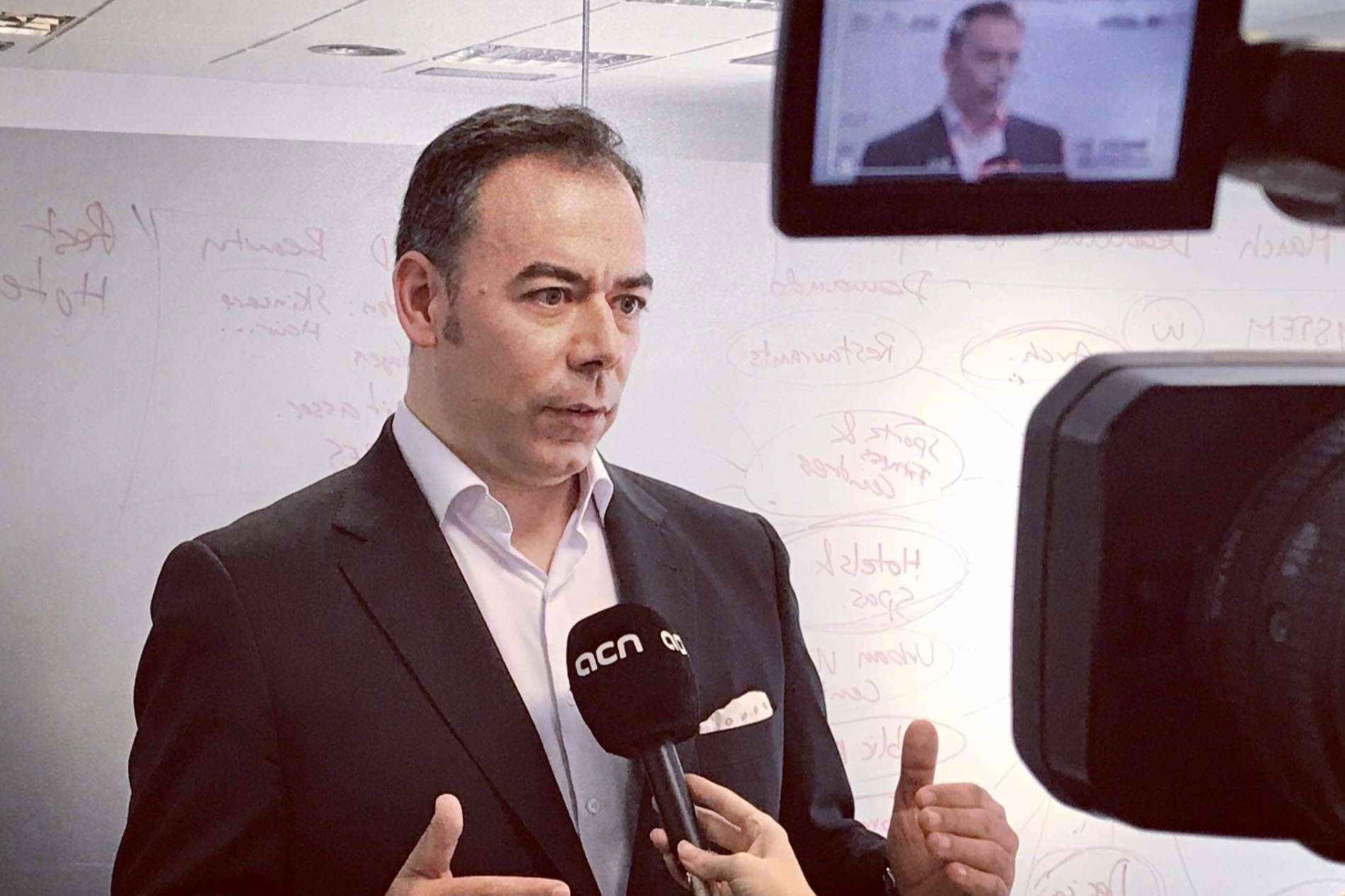 El propósito en el liderazgo consiste en alinear los objetivos de la organización con los valores personales