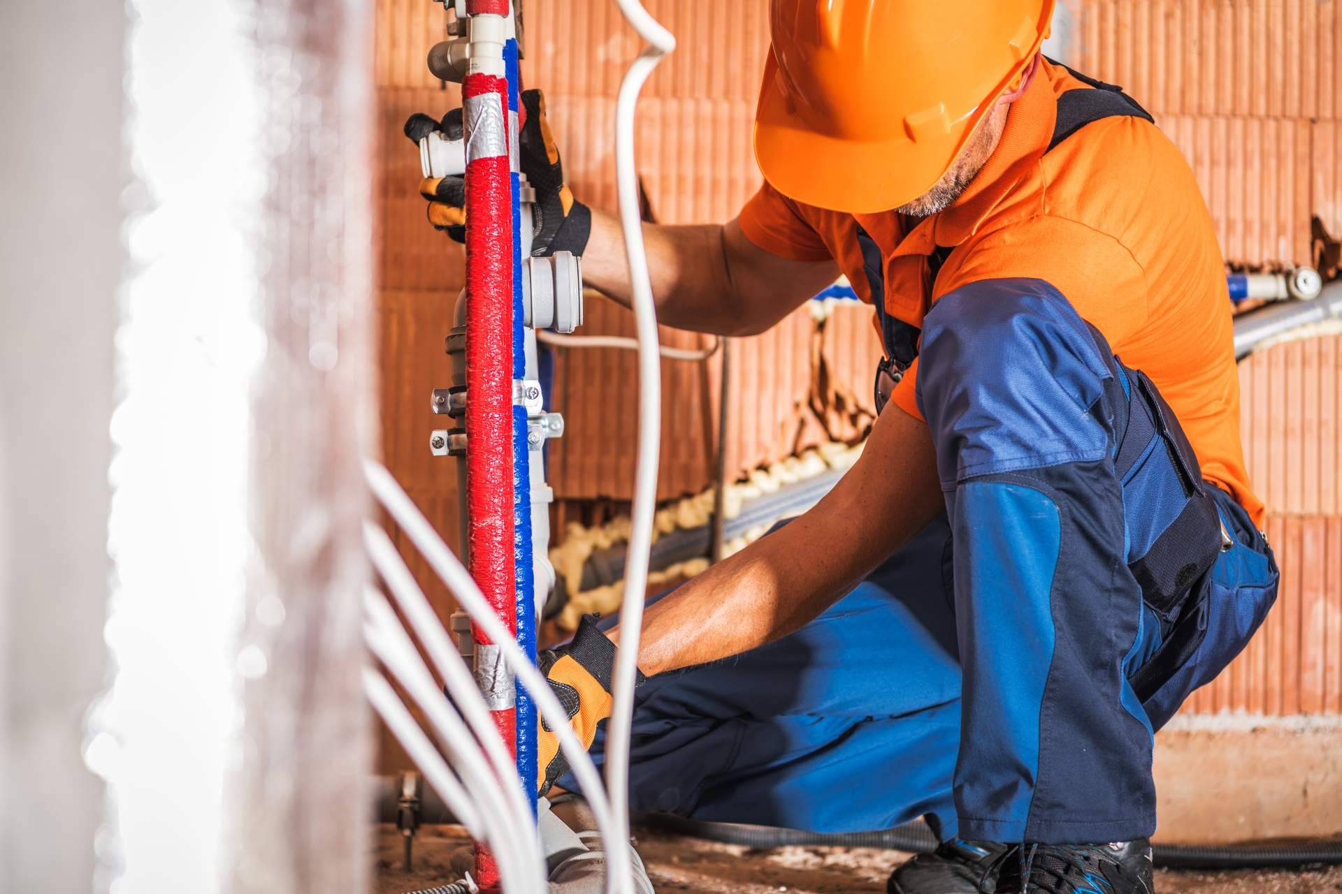 Fontaneros Almería; servicios profesionales las 24 horas para resolver problemas de fontanería