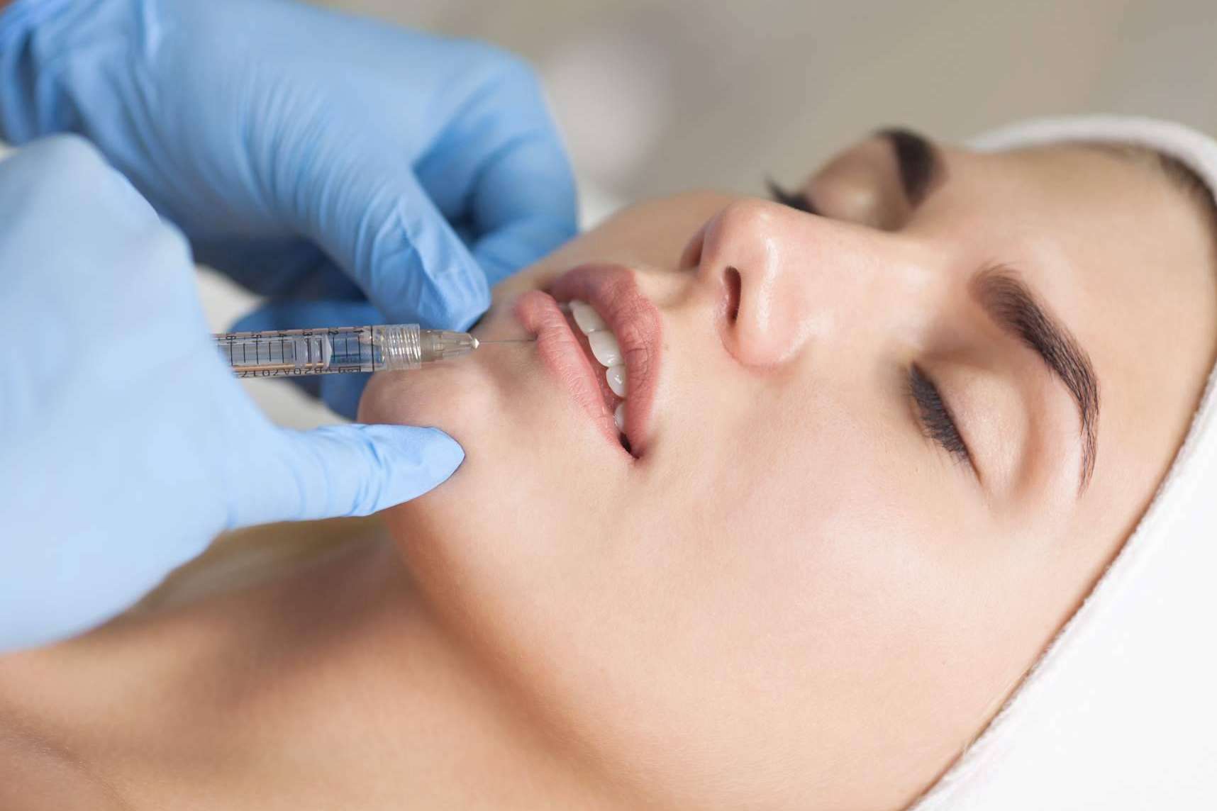 Dermasthetic presenta sus cursos de especialización para médicos que se dedican a la estética