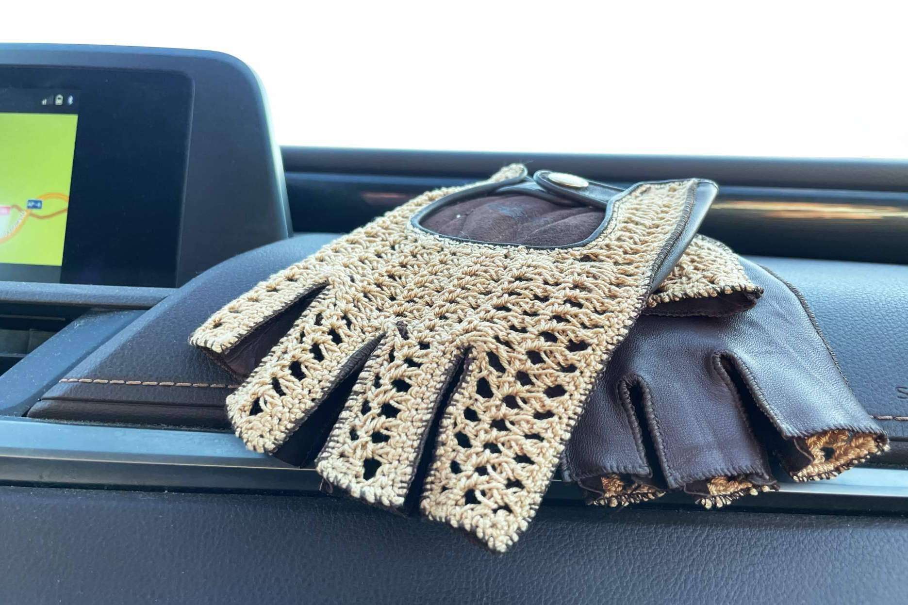 Guantes de conducir para el verano en el amplio catálogo del que dispone Santacana