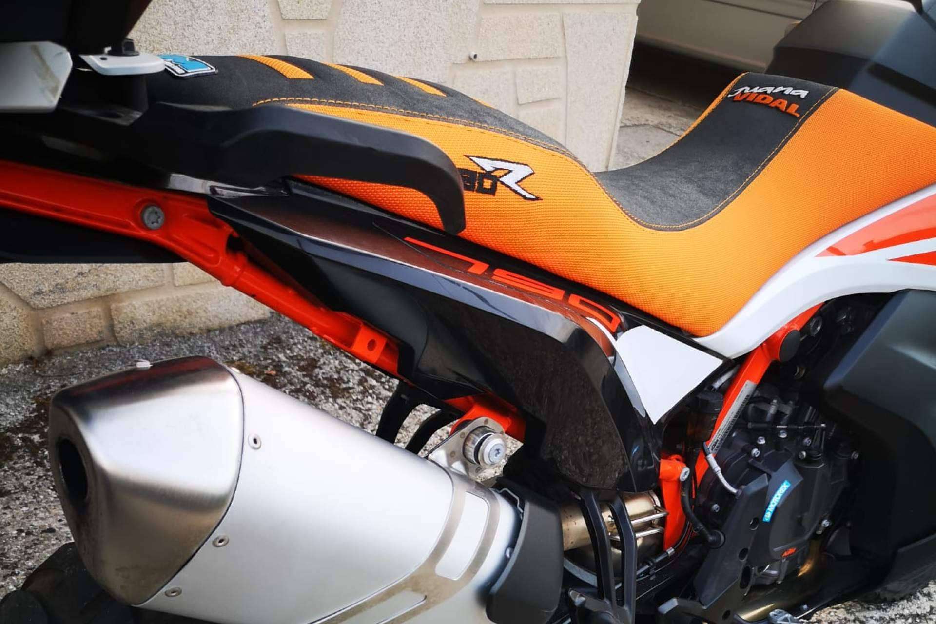 Acerca de los asientos de moto cómodos para viajar de JM Fundas