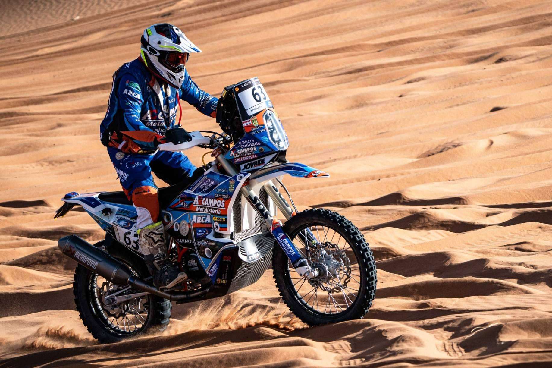 Ropa personalizada motocross y enduro, el kit completo con ADHESIVOSEMBARRADOS