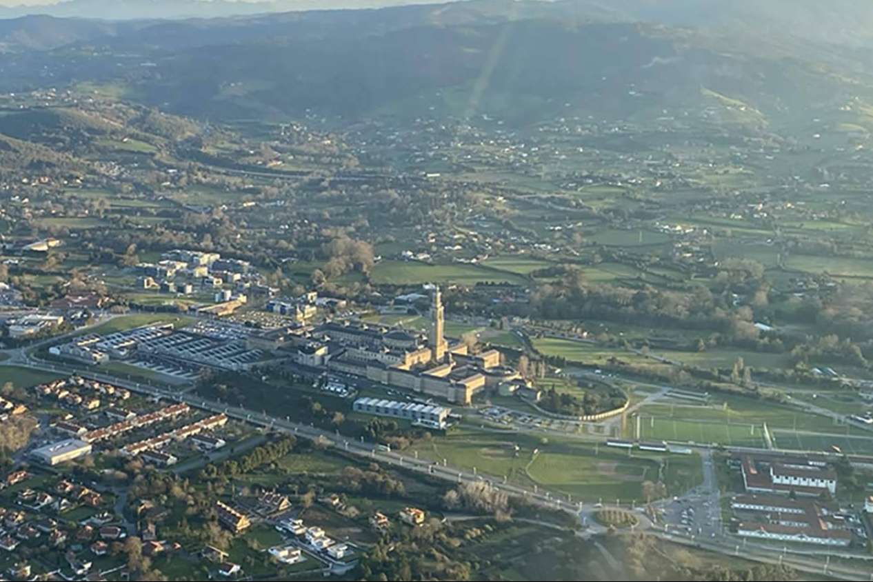 Requisitos legales y de seguridad que hay que cumplir para pilotar un avión ultraligero en España