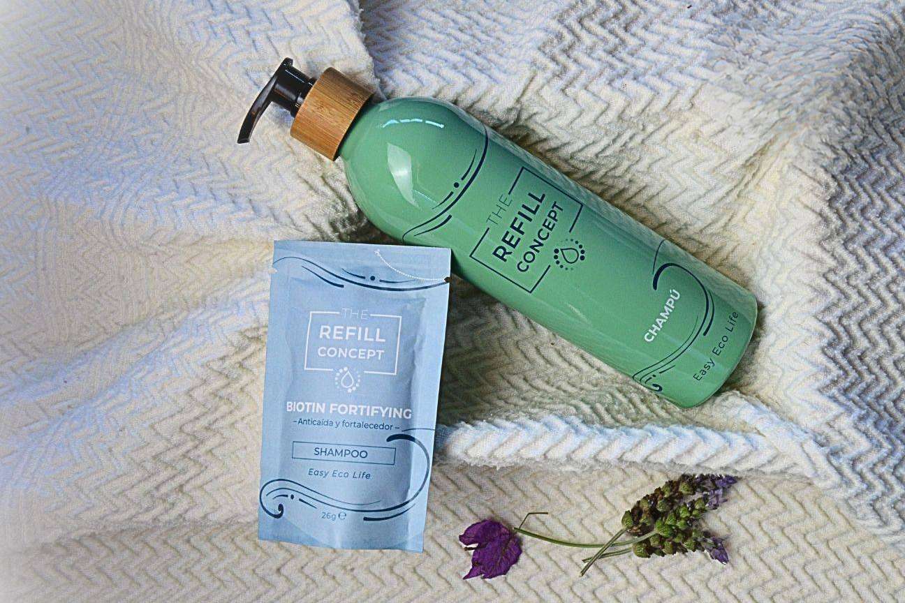 No requieren envases de plástico la gama de champús y geles líquidos de The Refill Concept