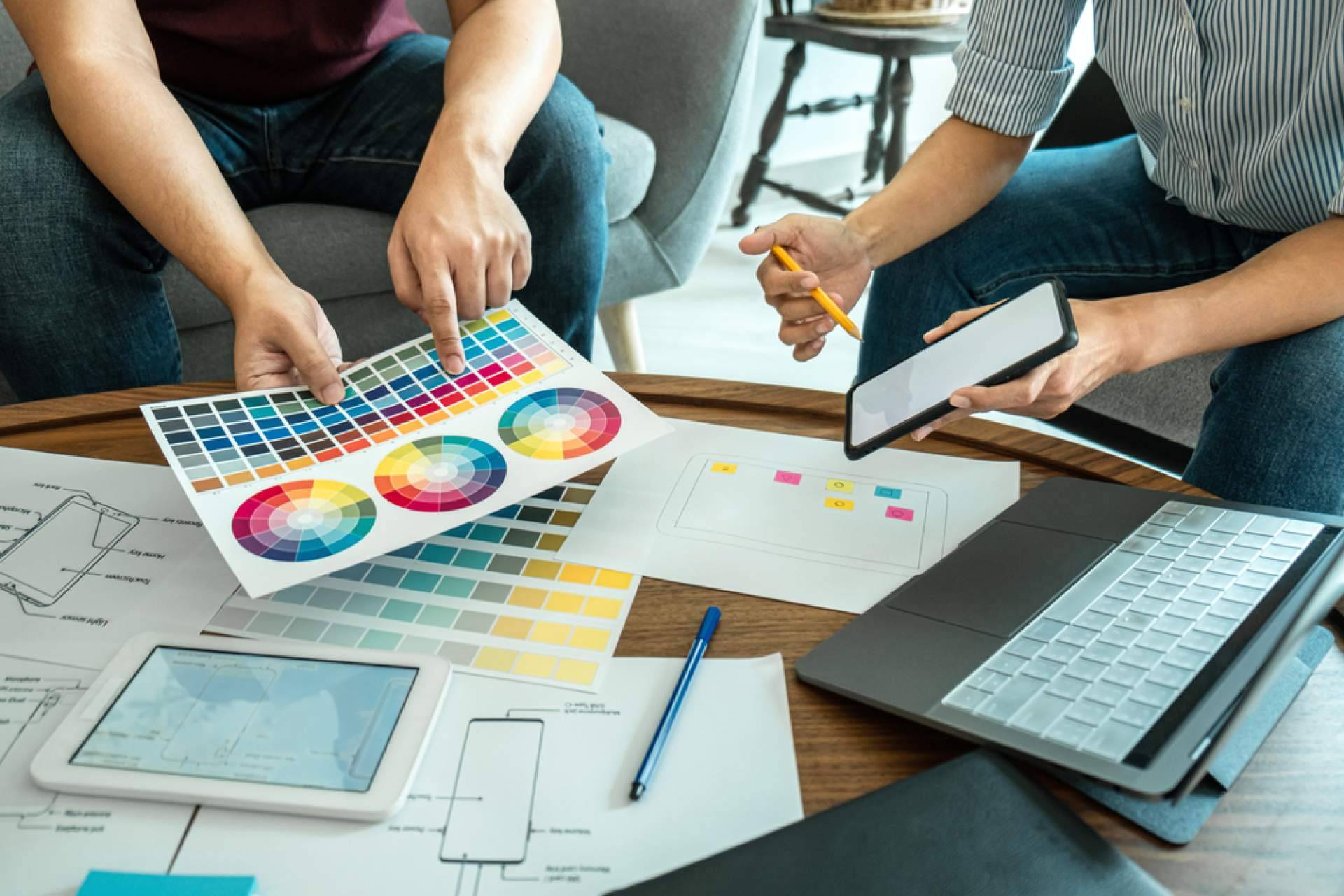 Los beneficios de la agencia especializada TLL Media Solutions para encontrar expertos en diseño web y marketing online