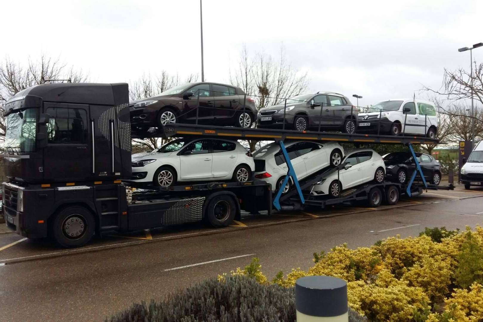 Qué alternativas existen para los choferes que quieren vivir del transporte y no pueden