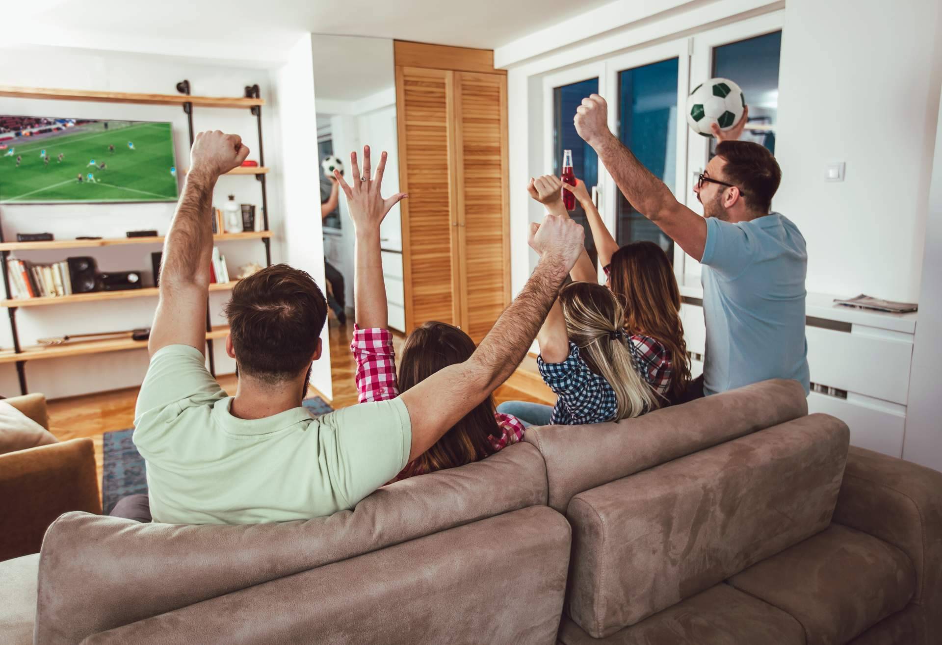 La guía para no perderse un partido, Fútbol en la TV
