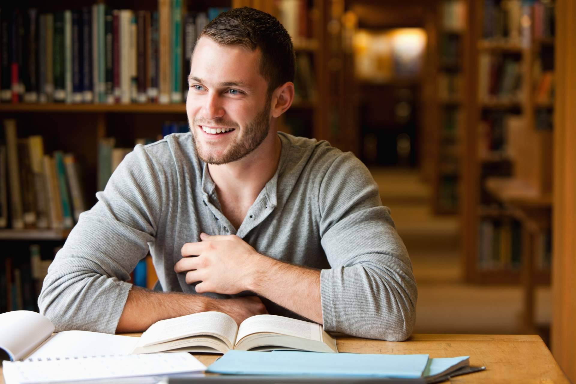 Homologaciones y equivalencia de títulos universitarios y títulos propios online, con Legaliza tu Título