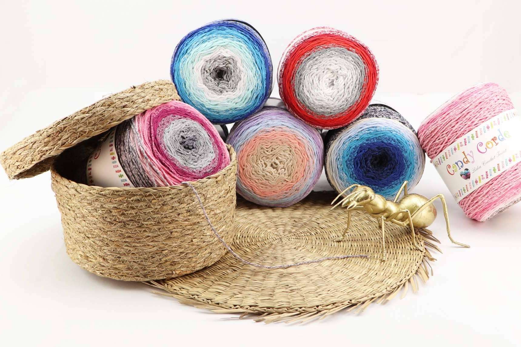 Aprender los fundamentos del gancho tunecino y explorar sus infinitas posibilidades, por Lidia Crochet Tricot