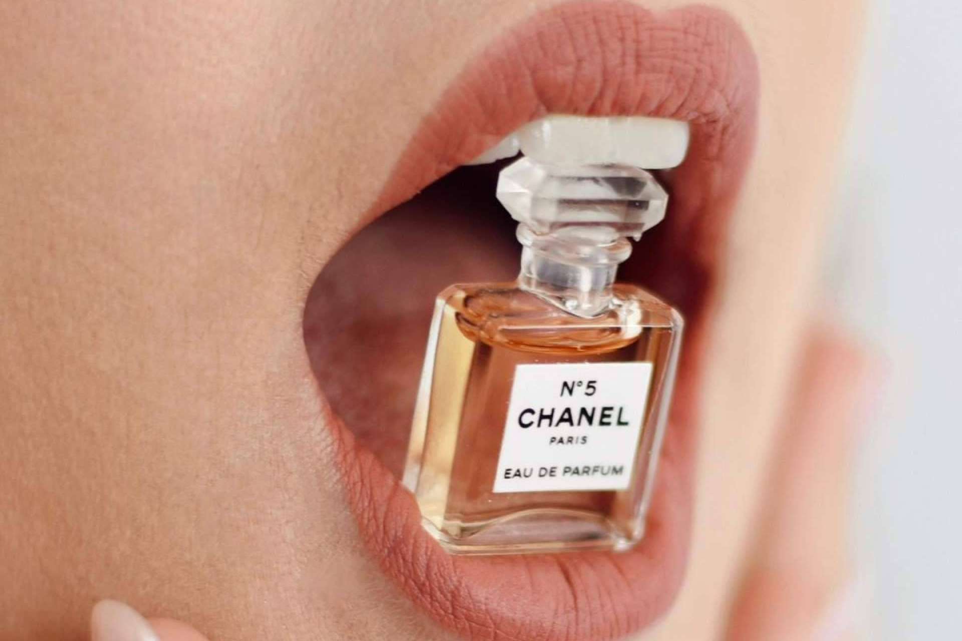 Perfumerías Laguna ofrece una amplia gama de perfumes de mujer
