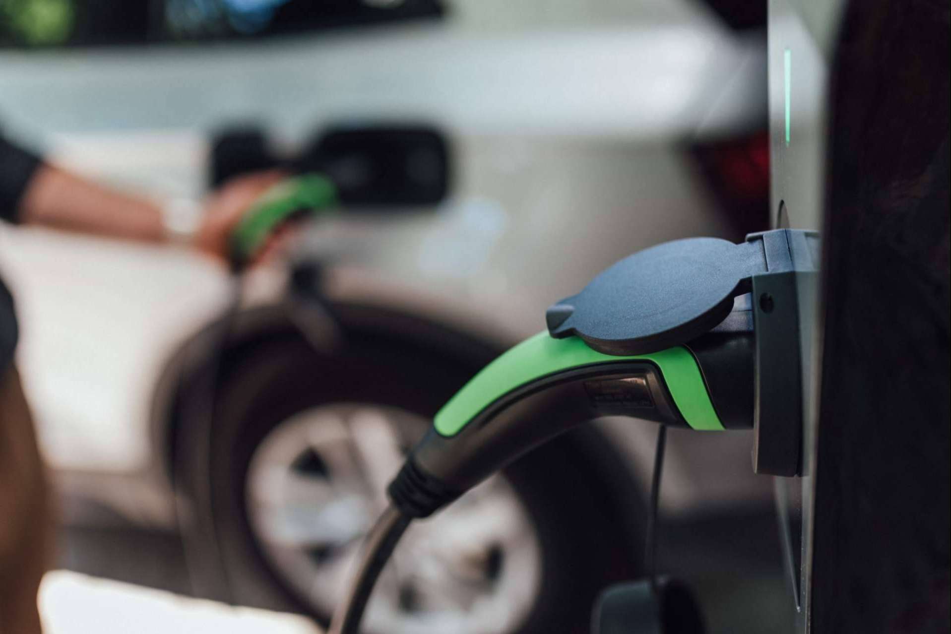 La Serie ICON ofrece puntos de recarga de vehículos eléctricos personalizables