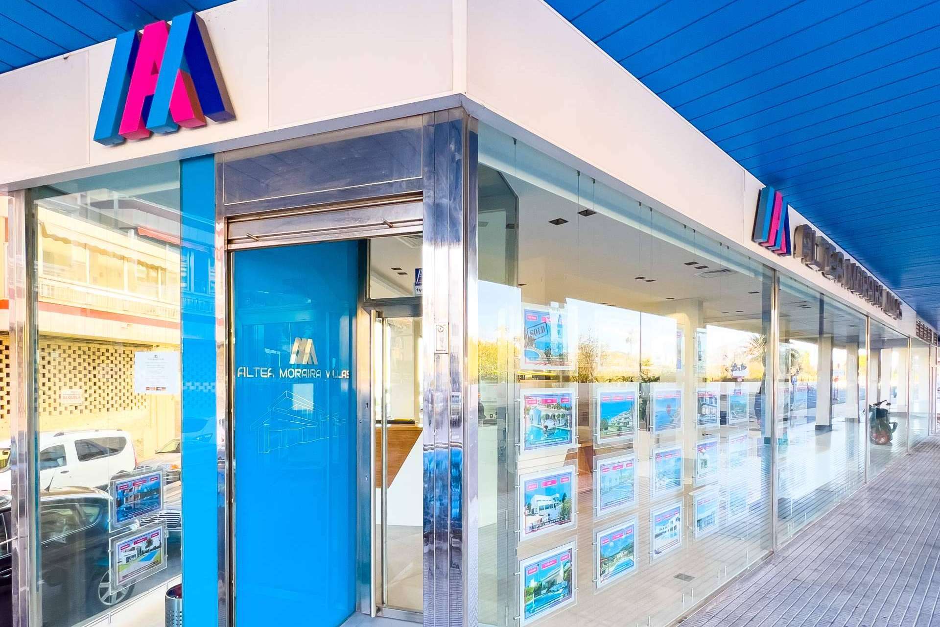 Invertir en bienes raíces en Moraira, de la mano de Moraira Invest Group