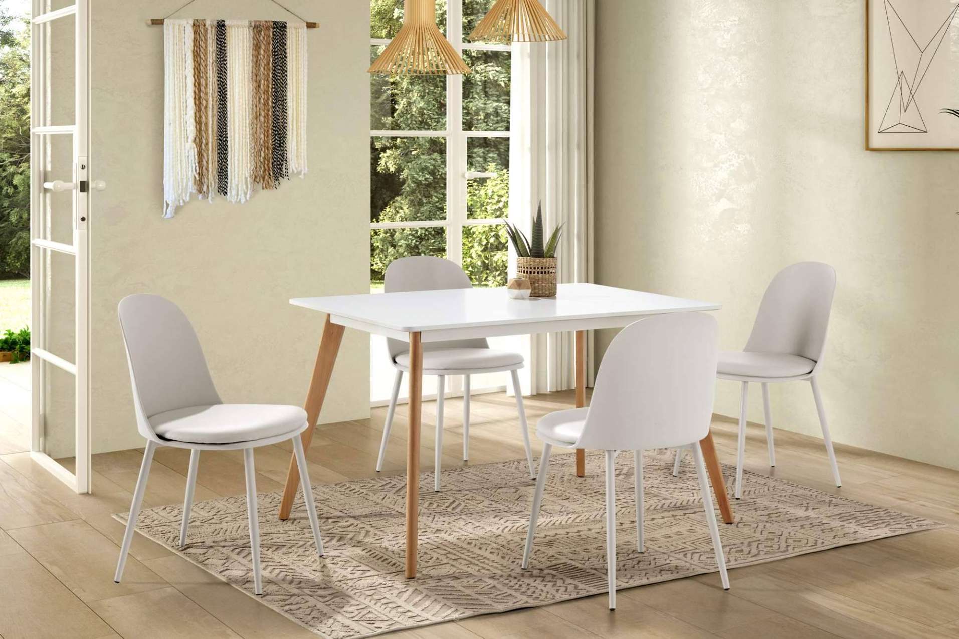 Conjuntos de mesas y sillas para esta temporada disponibles en Top Mueble