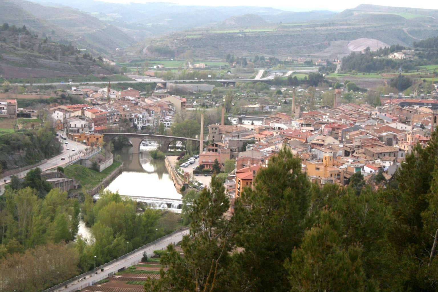 SmartAos ofrece su apoyo a la candidatura del ayuntamiento de Sallent como StartUp Village