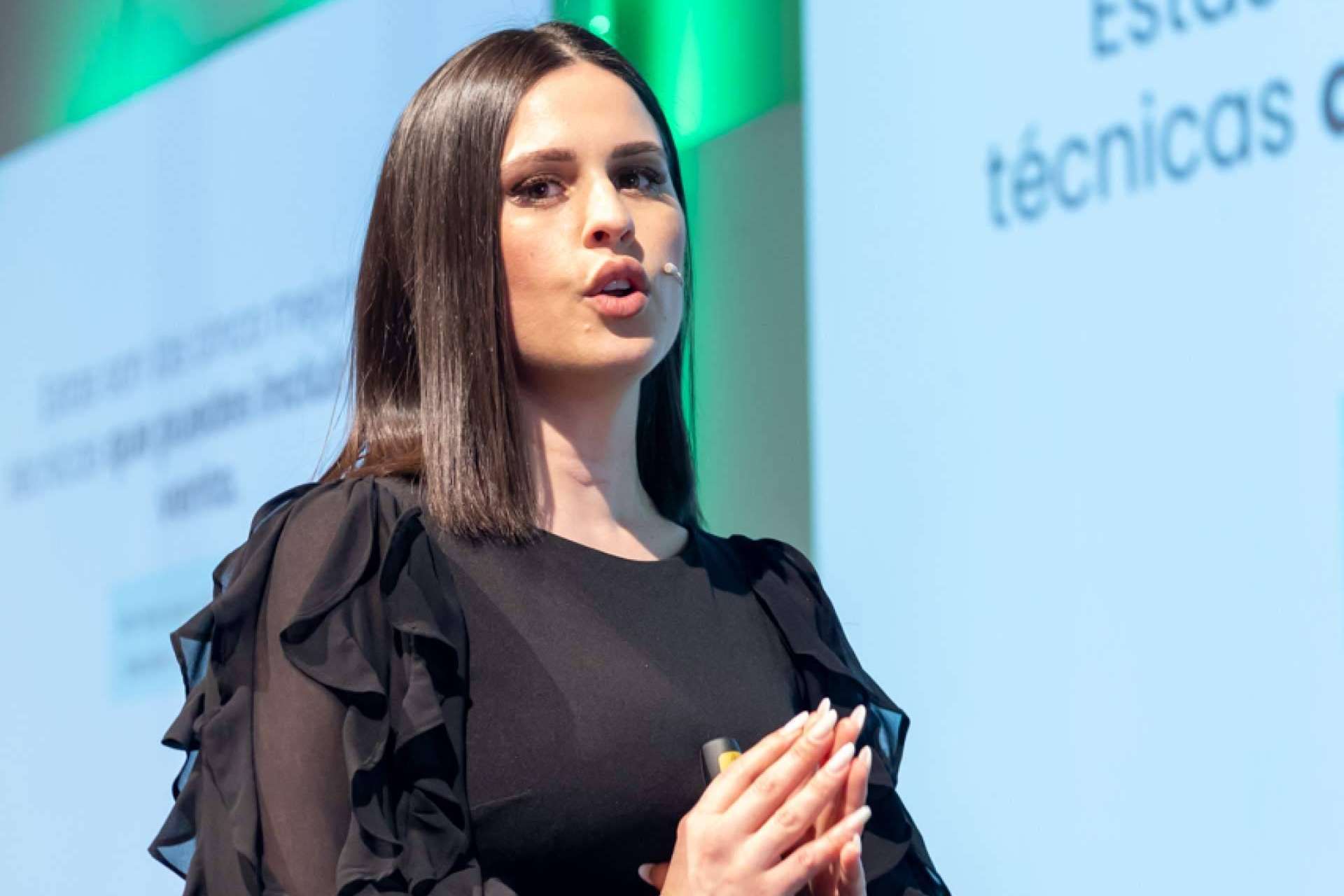 Ana Ivars, una de las mujeres más influyentes en marketing digital y negocios digitales en España y Latinoamérica