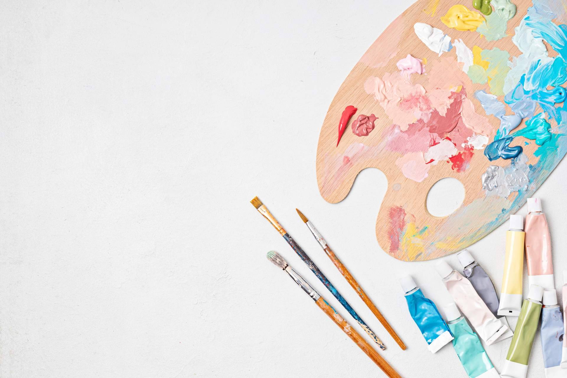 Eva Carballeres, una artista integral especializada en la elaboración de retratos personalizados y clases de pintura en Soria