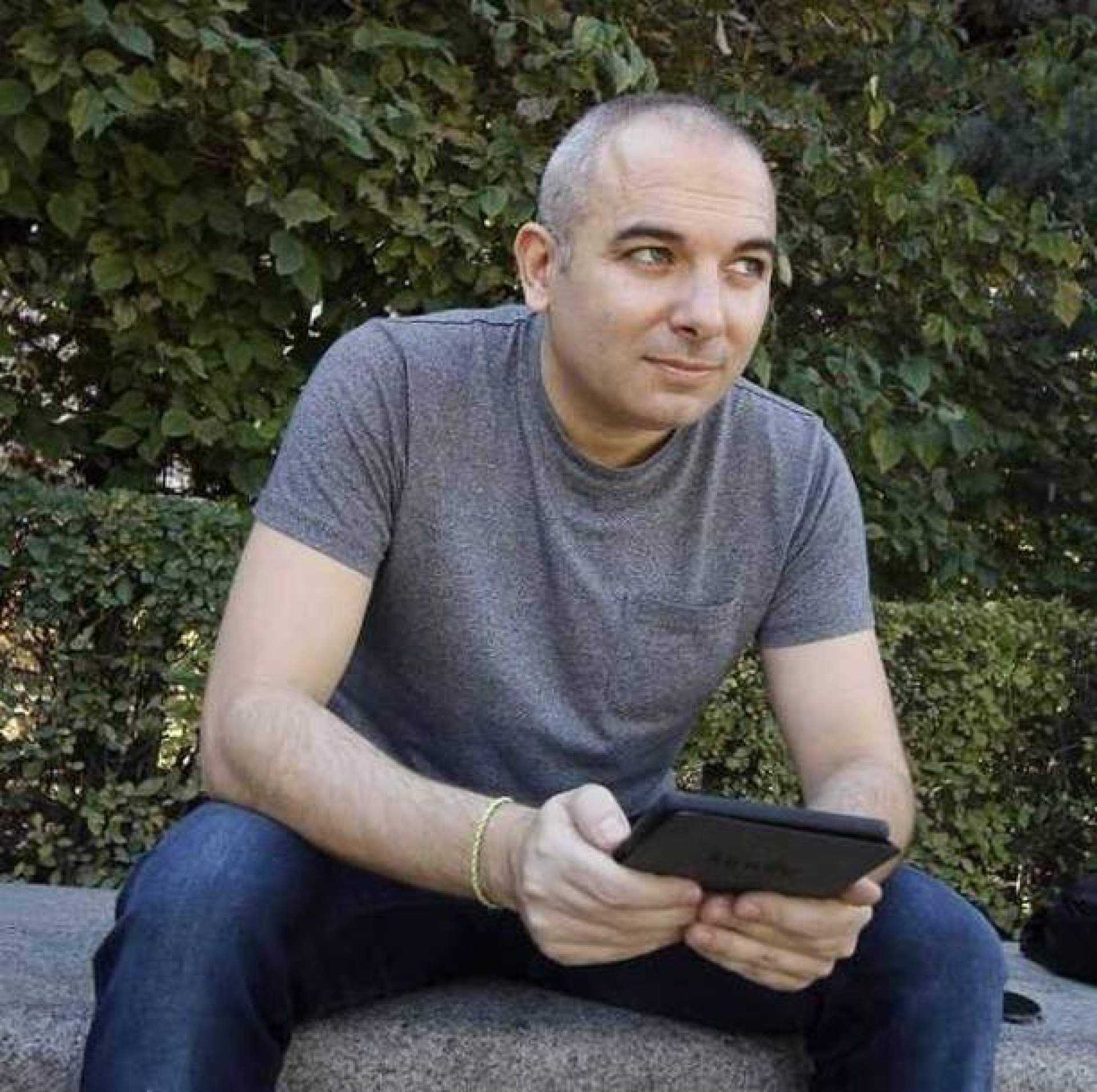 Israel Huerta expone las prácticas más contraproducentes alrededor del e-mail marketing