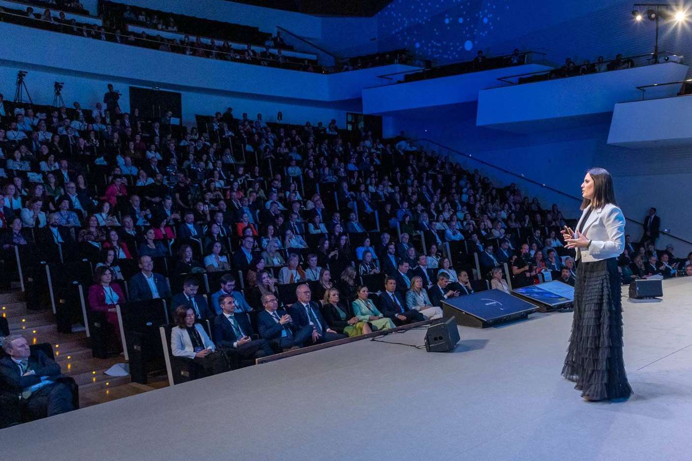 La conferencista internacional Ana Ivars considerada como una de las mejores de habla hispana