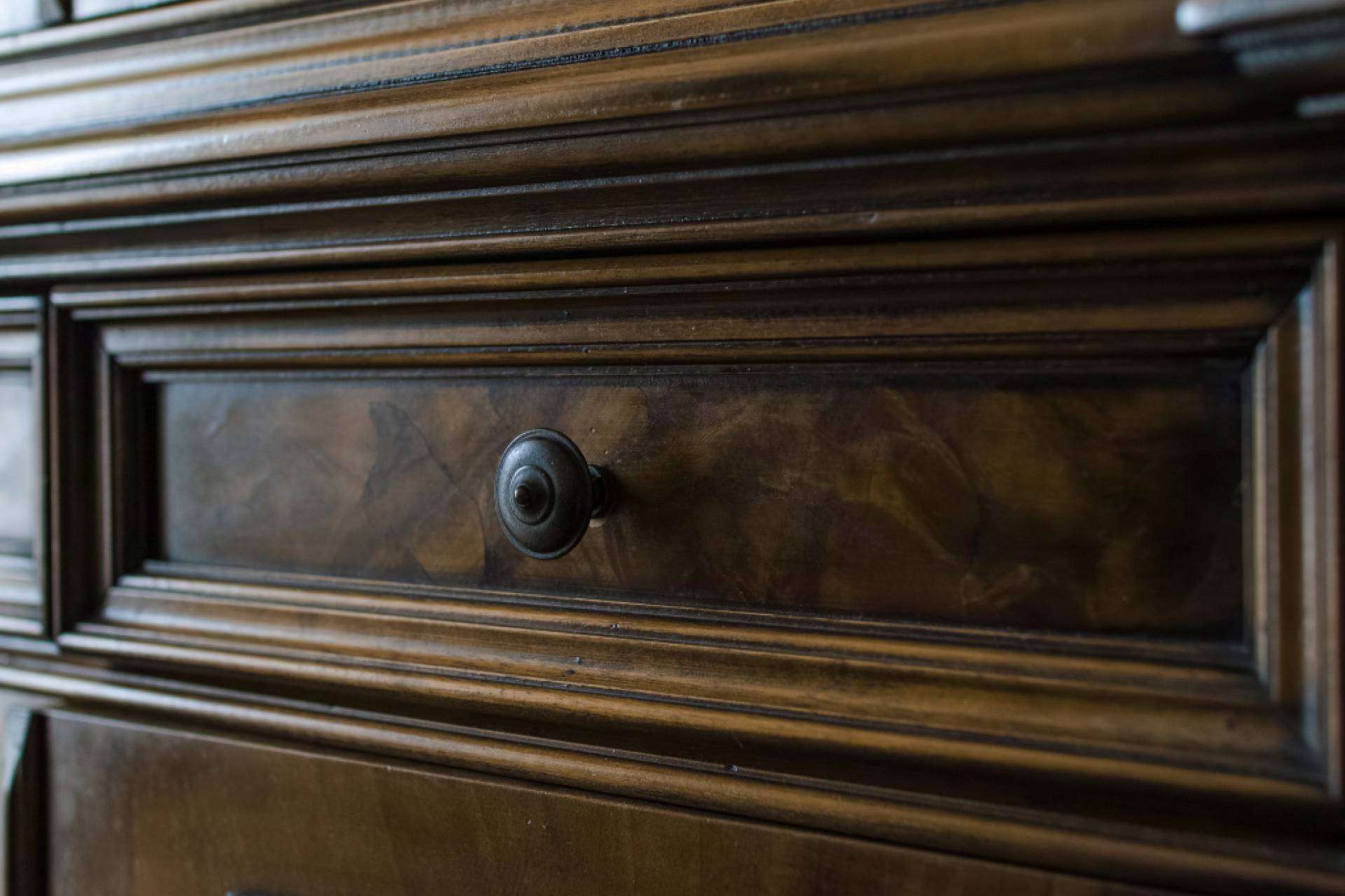 Galvañ Lacados y Arenados, servicio de restauración integral y personalizado de muebles en Alicante